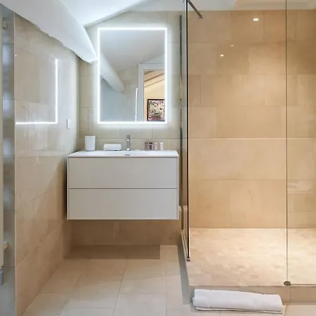 Sublime Duplex Avec Terrasse - Centre Cannes